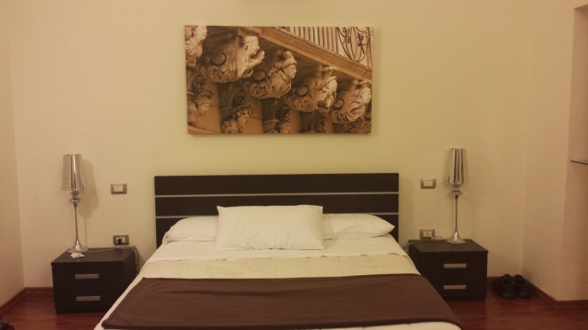 20150306_213939_Via Salvatore Trinchese (1)